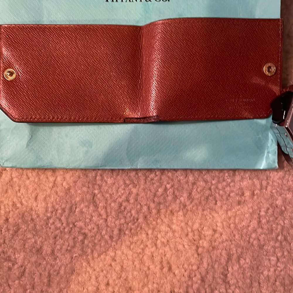Louis Vuitton billfold - Picture 2 of 3